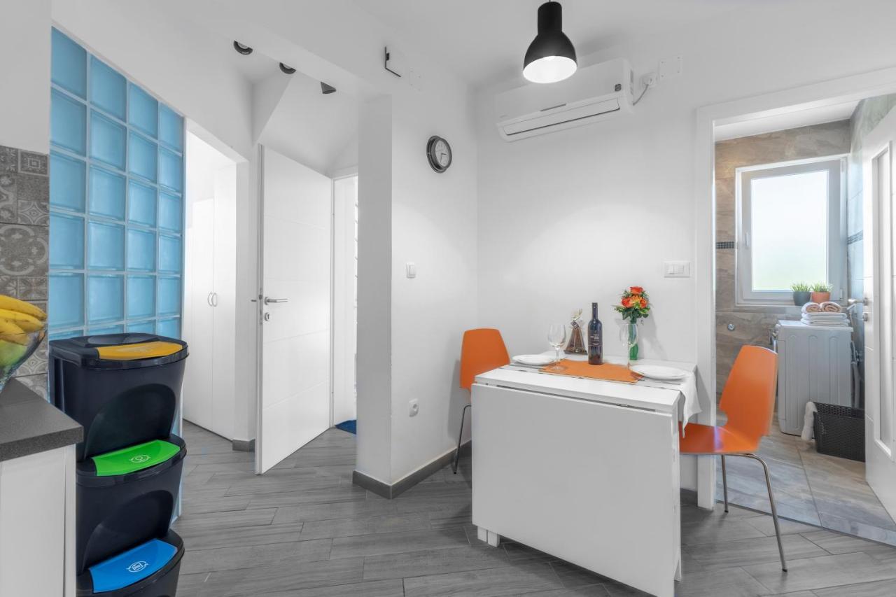 Apartments Punat Downtown Bagian luar foto