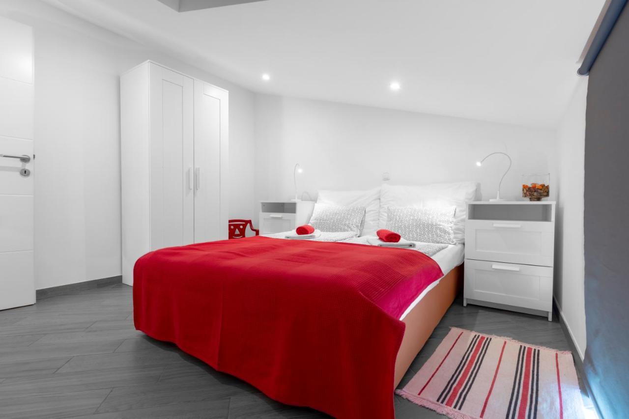 Apartments Punat Downtown Bagian luar foto