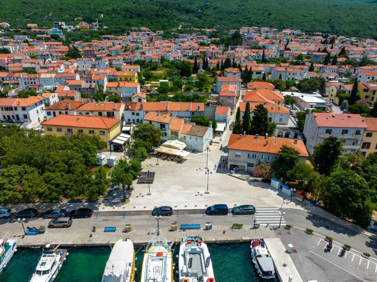 Apartments Punat Downtown Bagian luar foto